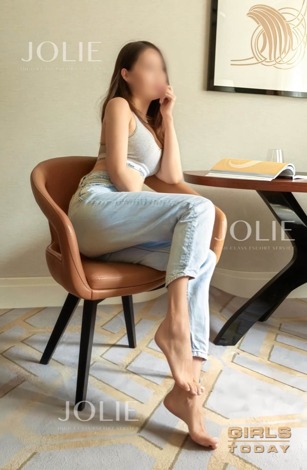 Escortdame Jisun - Bild 5
