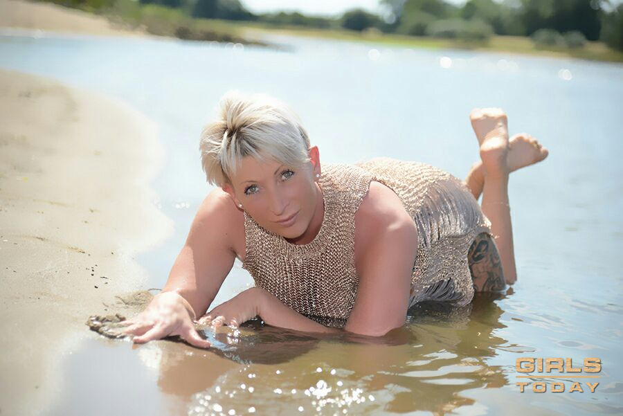 Escortdame Larissa - Bild 5