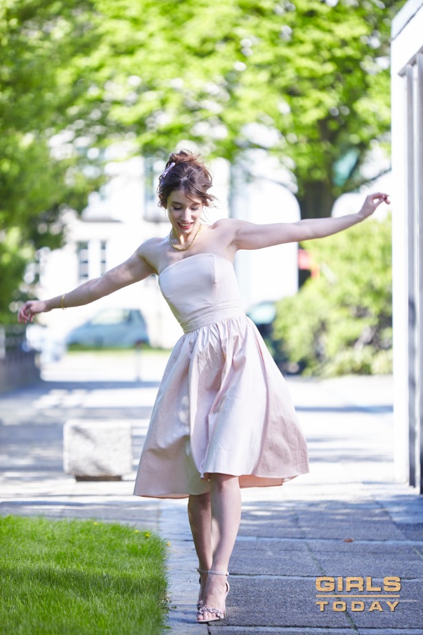 Escortdame Leonore - Bild 6