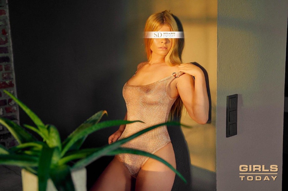 Escortdame Mariana - Bild 6