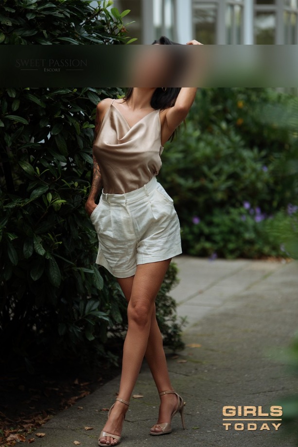 Escortdame Emilia - Bild 4